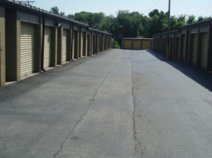 Uncle Bob's Self Storage - Chattanooga - 4429 Highway 58 - Photo 5