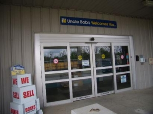 Uncle Bob's Self Storage - Jackson - 5961 I-55 N - photo 