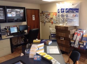 Life Storage - San Marcos - 1620 IH-35 South Picture of Life Storage - San Marcos - 1620 IH-35 South