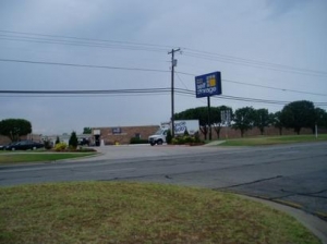 Uncle Bob's Self Storage - Euless - Photo 1