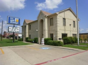 Uncle Bob's Self Storage - Katy - 5110 Franz Rd - Photo 1