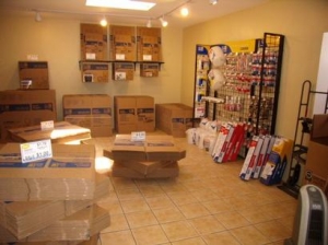 Uncle Bob's Self Storage - Phoenix - 1928 E Bell Rd - Photo 5
