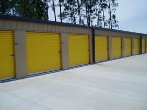 Uncle Bob's Self Storage - Kingsland - Photo 3