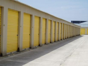 Uncle Bob's Self Storage - Kingsland - Photo 5