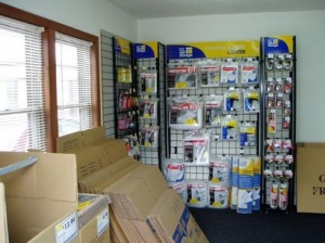 Uncle Bob's Self Storage - Sandwich - Photo 5