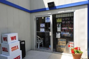 Uncle Bob's Self Storage - East Hampton - Photo 3