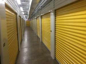 Life Storage - Dallas - Harry Hines Boulvard Picture of Life Storage - Dallas - Harry Hines Boulvard