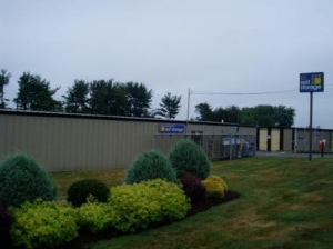 Uncle Bob's Self Storage - Stamford - 280 Fairfield Ave - Photo 1
