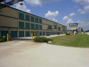 Uncle Bob's Self Storage - Conroe - Photo 1