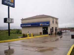 Uncle Bob's Self Storage - San Antonio - 10260 Marbach Rd - Photo 1