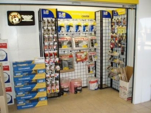 Uncle Bob's Self Storage - Texas City - 410 I-45 N - Photo 4