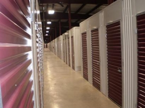 Uncle Bob's Self Storage - San Marcos - 2216 Ih-35 S - Photo 3