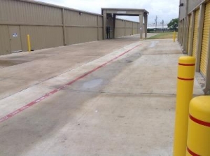 Life Storage - San Marcos - 2216 IH-35 South Picture of Life Storage - San Marcos - 2216 IH-35 South