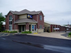 Uncle Bob's Self Storage - Ballwin - photo 