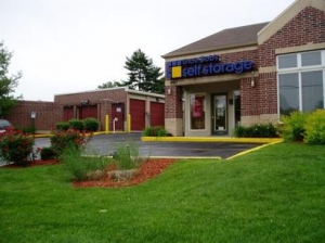 Uncle Bob's Self Storage - Florissant - 940 Shackelford Rd - Photo 1