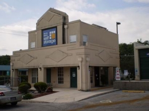 Uncle Bob's Self Storage - San Antonio - 11947 Huebner Rd - Photo 1