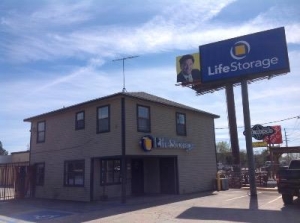 Life Storage - Lafayette - 2860 Northeast Evangeline Thruway Picture of Life Storage - Lafayette - 2860 Northeast Evangeline Thruway