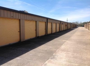 Life Storage - Lafayette - 2860 Northeast Evangeline Thruway Picture of Life Storage - Lafayette - 2860 Northeast Evangeline Thruway