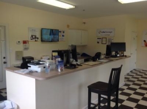 Life Storage - Auburn - Gatewood Picture of Life Storage - Auburn - Gatewood