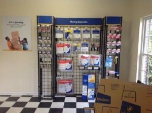 Life Storage - Auburn - Gatewood Picture of Life Storage - Auburn - Gatewood