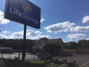 Life Storage - Madison - Madison Boulevard Picture of Life Storage - Madison - Madison Boulevard