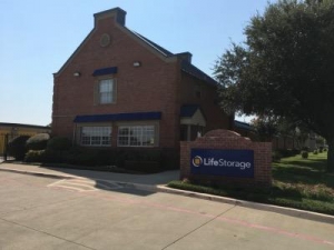 Life Storage - Garland - North Shiloh Road Picture of Life Storage - Garland - North Shiloh Road