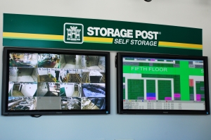 Lawrence - Storage Post - Photo 4