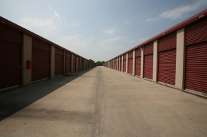 Storage Choice - Pearland - Photo 1