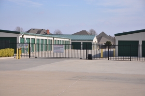 SecurCare Self Storage - Oklahoma City - S May Ave. - Photo 3