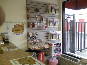 SecurCare Self Storage - Oklahoma City - S I-35 Service Rd. - Photo 3