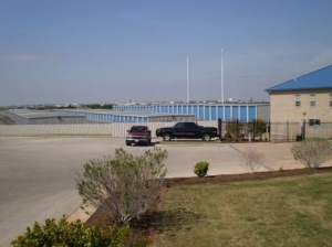 Uncle Bob's Self Storage - Round Rock - Photo 4