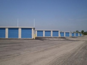 Uncle Bob's Self Storage - Round Rock - Photo 5