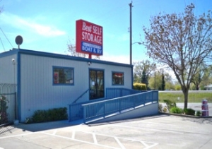 Best Self Storage - Oroville - Photo 4