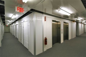 The Lock Up Storage Centers - Old Orchard - Photo 6