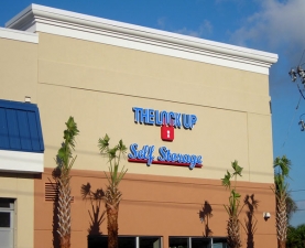 The Lock Up Storage Centers - St. Petersburg - Photo 2