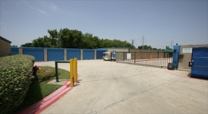 Metro Self Storage - Bedford - Photo 5