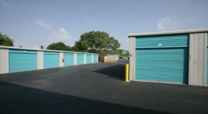 Metro Self Storage - Pinellas Park - Photo 3