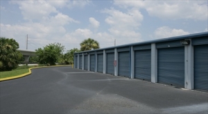 Metro Self Storage - Tampa/Adamo Dr. - Photo 3