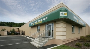 Metro Self Storage - West Haven - Photo 6