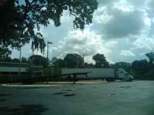 Big Rig Vehicle Storage - Photo 4