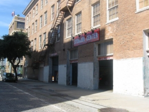 Howard Baronne Storage Center - Photo 2
