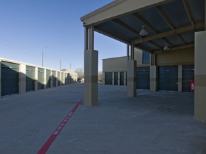 Storit! @ Cinco Ranch Self Storage - Photo 9