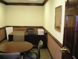 Reynolda Storage & Business Centre - Photo 8