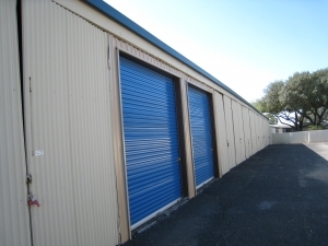 Watson & Taylor Self Storage - Judivan - Photo 7