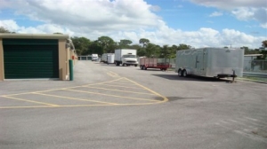 Champion Self Storage - Orlando - Pine Hills Rd. - Photo 5