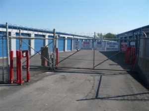Your Storage Place - Houston - Airline Dr. - Photo 2