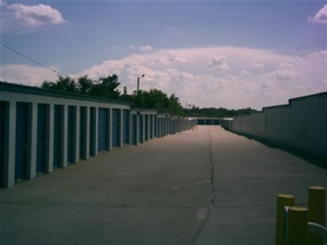 Champion Self Storage - Kissimmee - Photo 2