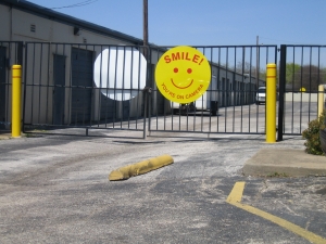 Watson & Taylor Self Storage - Garland - Photo 3