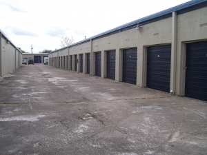 Watson & Taylor Self Storage - Clear Lake - Photo 5