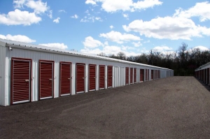 StorageMart - Rangeline and Vandiver Picture of StorageMart - Rangeline and Vandiver